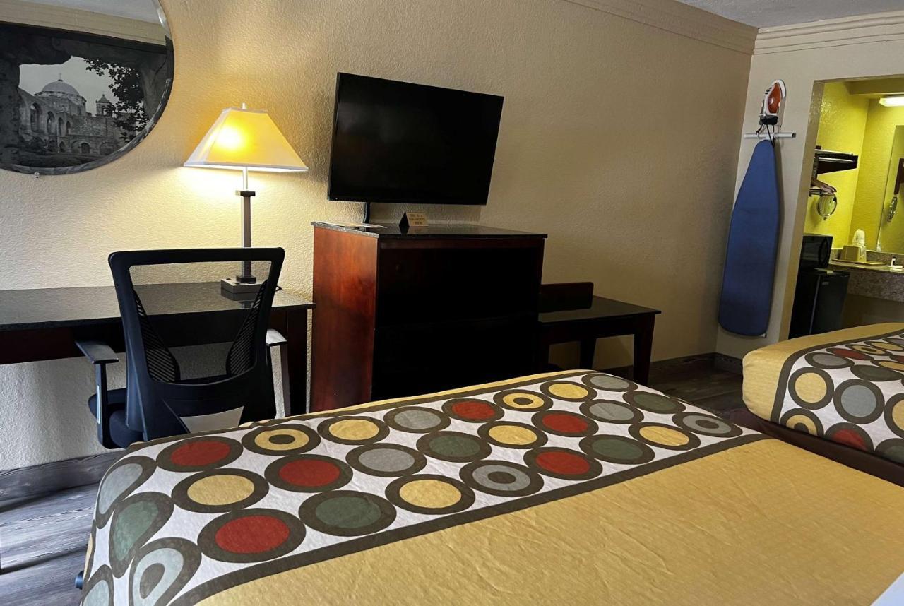 ซูเปอร์ 8 บาย วินด์แฮม ฮุสตัน เวสต์ เคที Hotel ภายนอก รูปภาพ