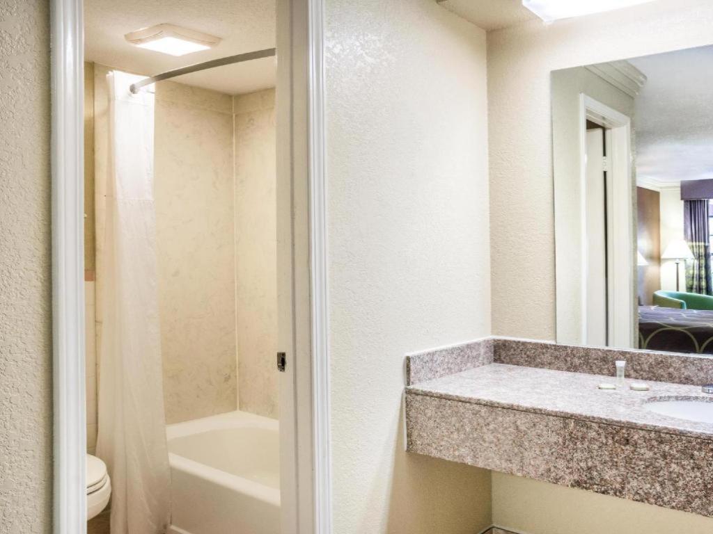 ซูเปอร์ 8 บาย วินด์แฮม ฮุสตัน เวสต์ เคที Hotel ภายนอก รูปภาพ
